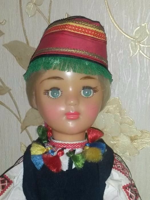 Фабрика 8 марта и серия "Куклы в старинных костюмах русских губерний"