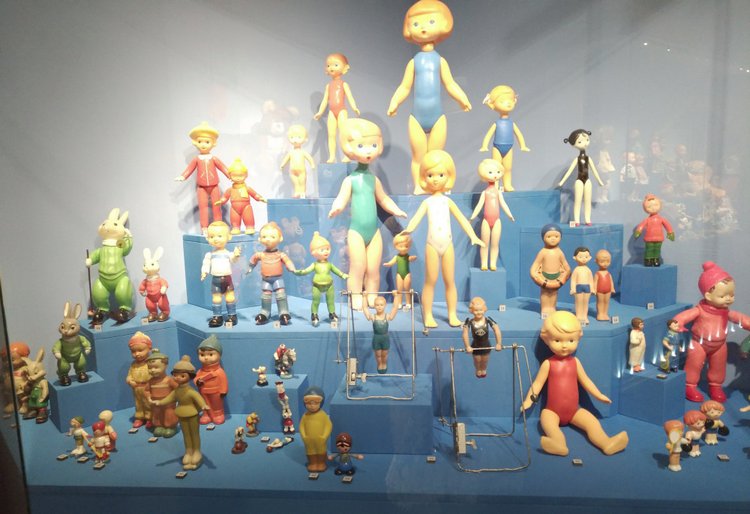 Выставка «Все лучшее – детям. Игрушки 1950–1980 годов из коллекции Сергея Романова». Часть 2