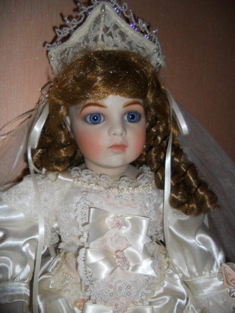 Королева Виктория. Кукла Марии Осмонд