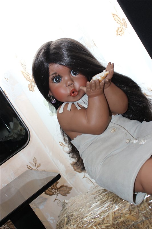 Violet от Cindy Marschner Rolfe