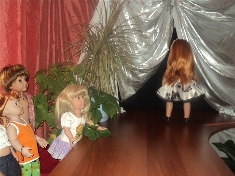 Девчушки любят наряжаться! Наряды для кукол Готц и не только