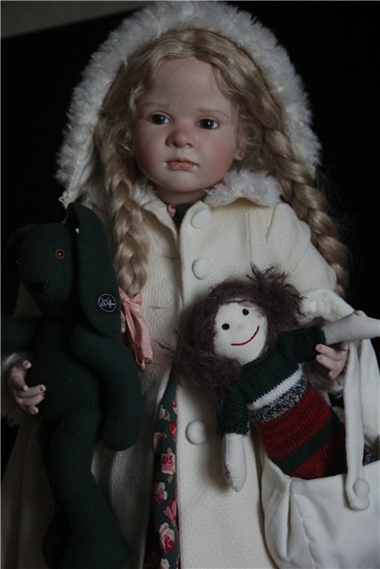 Фарфоровая кукла-снегурочка Офелия (Ophelia) от Ruth Treffeisen. Просто наступила зима (фото 5)