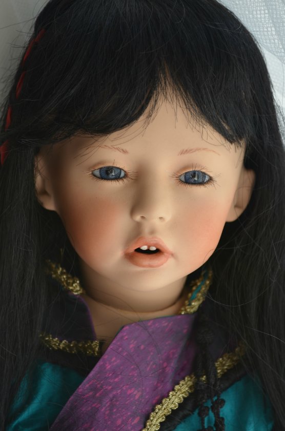 Образ "леди Равен" в куклах. Фарфоровая кукла - японочка RAVEN от Donna RuBert