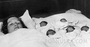 "Но как же вы могли так раздвоиться? Две половинки яблока различней." Близнецы от Кристин Оранж