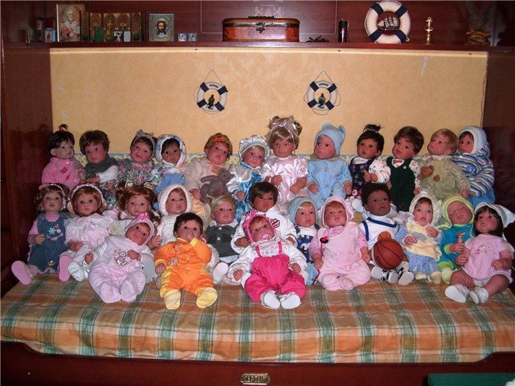 Как мужчины с куклами отмечали Новый Год | Бэйбики Как мужчины с куклами отмечали Новый Год