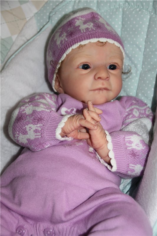 Кукла реборн Рози, любопытная кроха (фото 5)