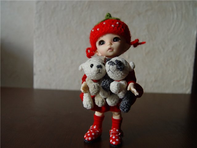 Полиночка хвастается своими обновками и самыми настоящими питомцами (фото 10)