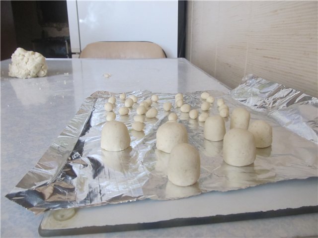 Готовимся к Светлому Христовому воскресению. Мастер класс по кукольной миниатюре - пасхальный кулич и яйца-крашенки (фото 5)