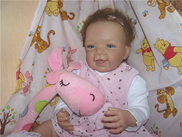 Долгожданная улыбашка "Pretty in Pink", Ashton Drake (фото 3)