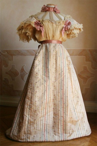 Для тех, кто в поиске или Каждый охотник желает знать. Викторианские и эдвардианские наряды