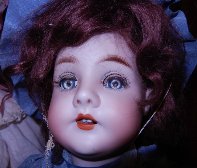 "Королева, ах, королева!" или Подскажите, знатоки антикварок, что в ней королевского (фото 5)