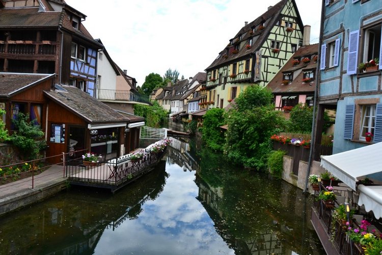 Очарование стринных французских городов