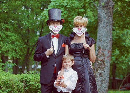 Глубока ли кроличья нора или Хэллоуин в Зазеркалье (фото 5)