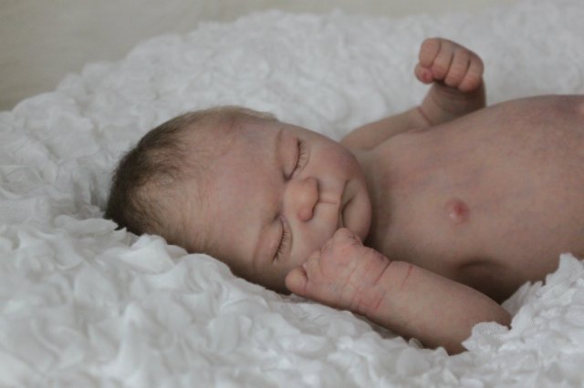 Спящий малышок Жульенчик. Куколка реборн Вишни Виктории (фото 10)