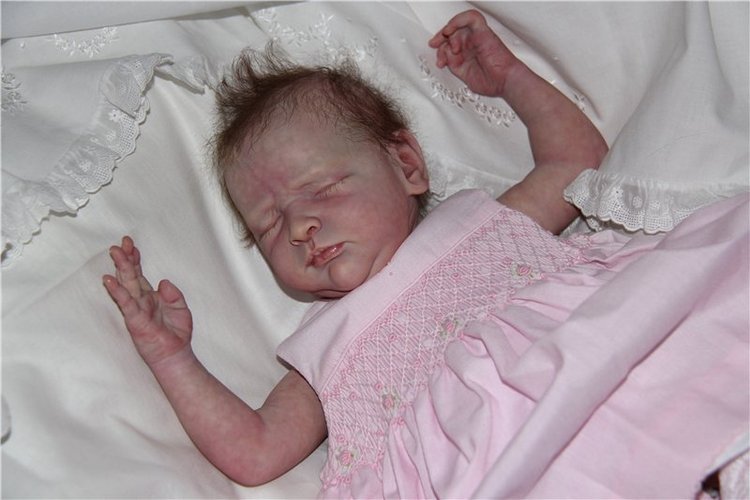 Моя малышка-реборн из молда Reese, от замечательного скульптора Andrea Arcello (фото 8)