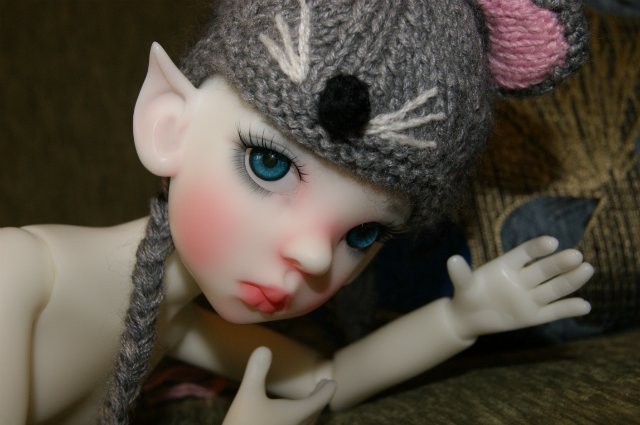 Карамель и сливки - две Лайлочки White Elf and Human Tan Kaye Wigs