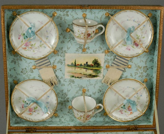 Миньонетты и их крошечный мир