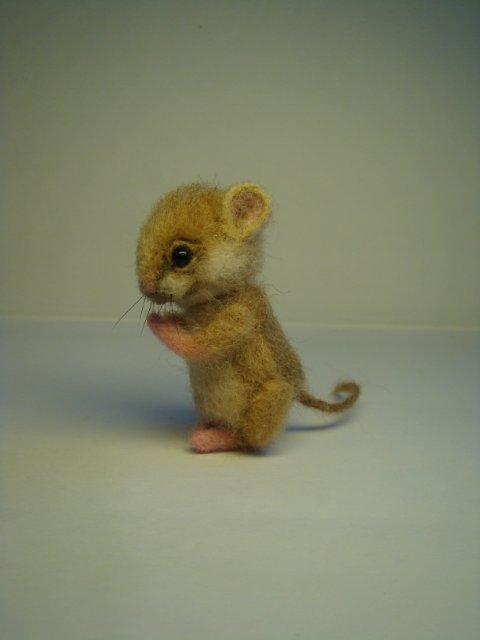 Кошки-мышки. Игрушки валянием из шерсти