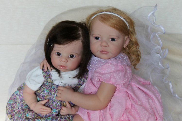 Малышки реборн Лика и Диана