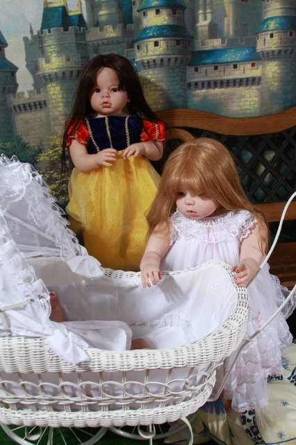 Мои куклы реборн в декорациях