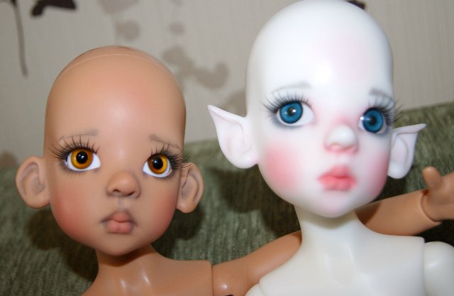 Карамель и сливки - две Лайлочки White Elf and Human Tan Kaye Wigs (фото 9)