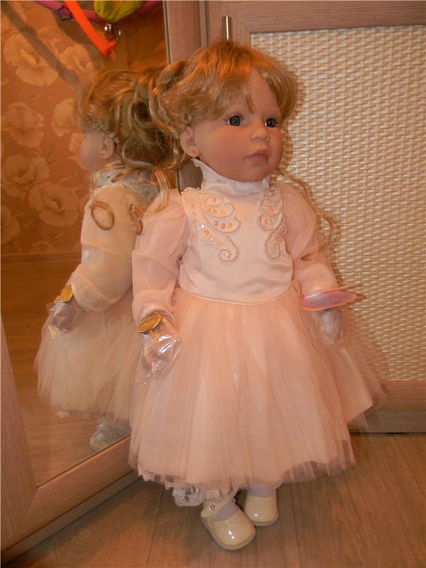 А кто у нас в коробочке? В коробочке - мечта. Кукла Ли Миддлетон