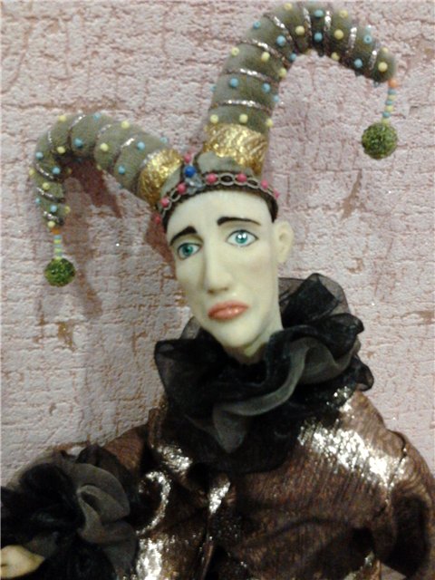 Такой притягательный образ Арлекина