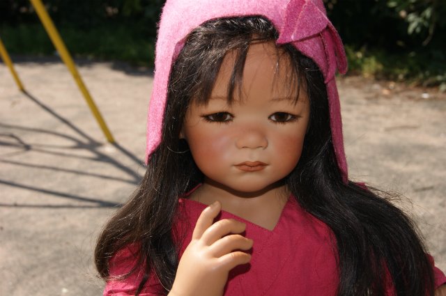 Теперь уже русские красавицы Tscharle и Munira от Аннет Химстедт