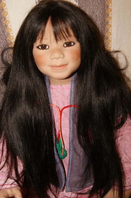 Kavita от Annette Himstedt - глаза смотрящие в душу