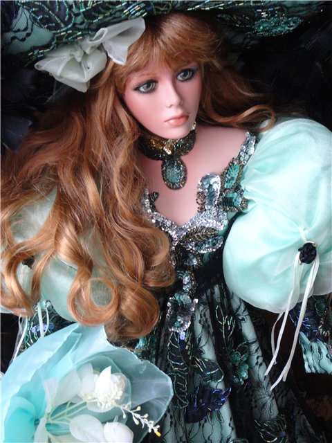 Фарфоровая красавица Куппер, коллекционная кукла от Русти (Rustie) (фото 2)