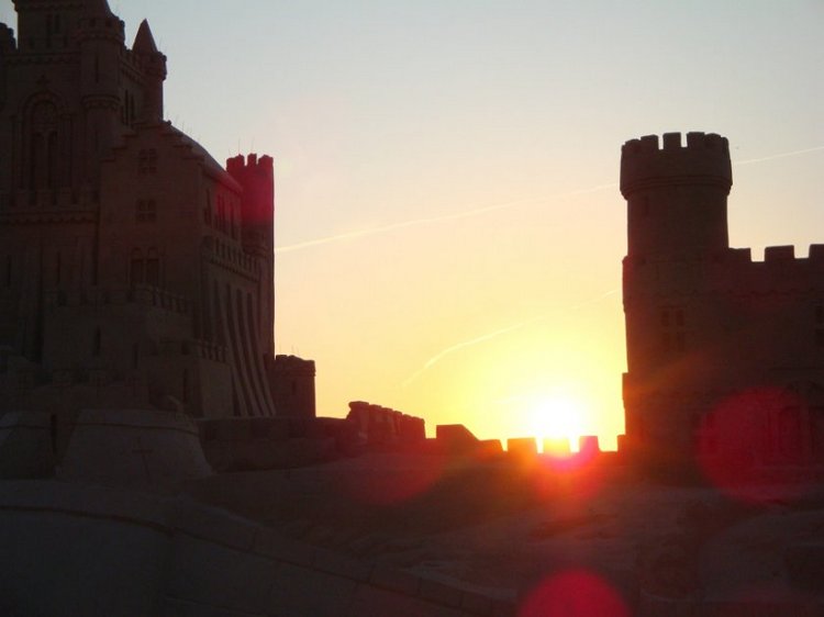 Замки из песка. Путешествие по Схевенингену (Scheveningen, Holland)