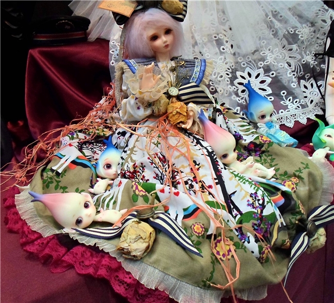 И снова Тишинка распахнула свои двери! IX Международный Салон авторских кукол 2013 - событие года, которое нельзя пропустить