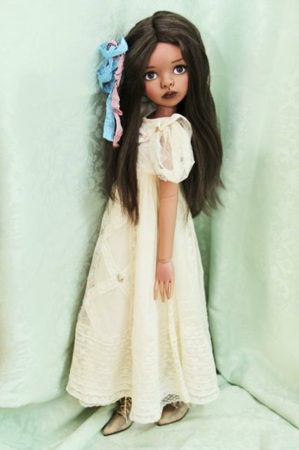 Моя долгожданная такая хрупкая и очень красивая Лена, от Ким Лашер