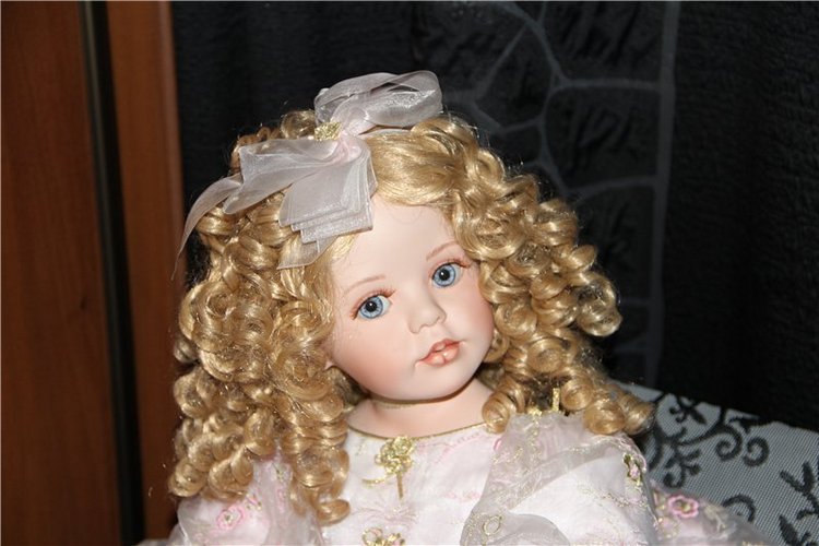 Чудо по имени Барбара, фарфоровая куколка от Донны Руберт