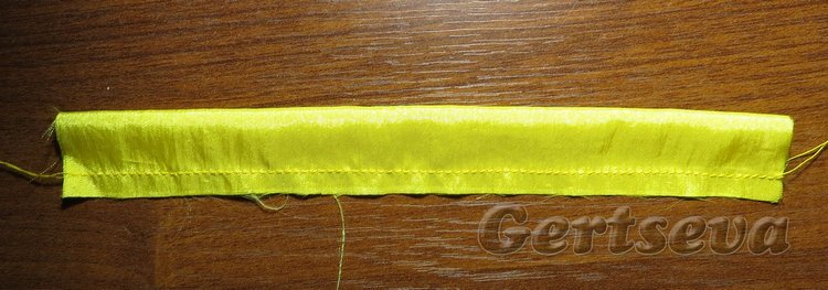 Мастер класс по пошиву плащика для куклы, выкройка