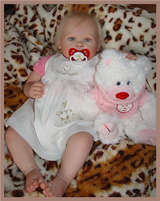 Моя царевна-несмеяна. Малышка-реборн из молда Gracie от Anne Timmerman | Бэйбики Моя царевна-несмеяна. Малышка-реборн из молда Gracie от Anne Timmerman (фото 3)