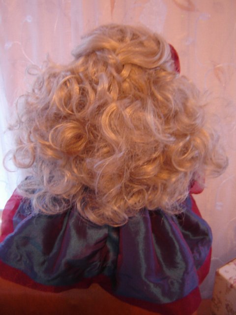 кукла от Artista Charisma