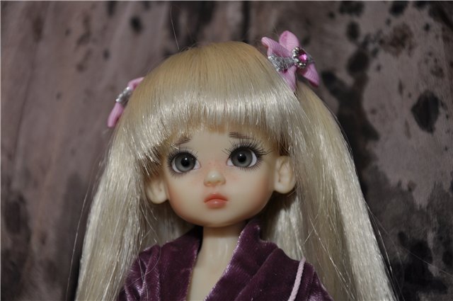 "Говорят под Новый год, что не пожелается..." - пятый тиник от Kaye Wiggs Millie fairskin у нас дома