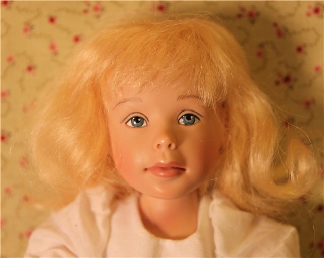 Holly от MaryAnne Oldenburg. Нашла статью о создателе кукол! В комментах (фото 3)