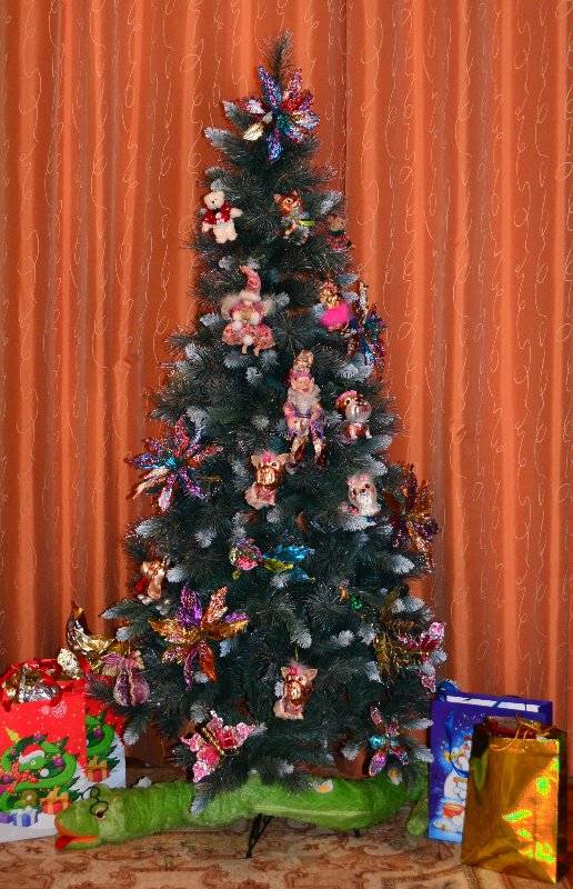 Наша новогодняя елка! Кукольная коллекция