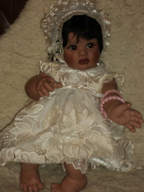 Кукла Little Beavy от FayZah Spanos