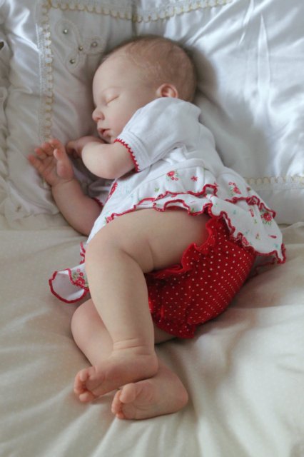 Весенний цветочек... Куколка реборн Виктории Вишни