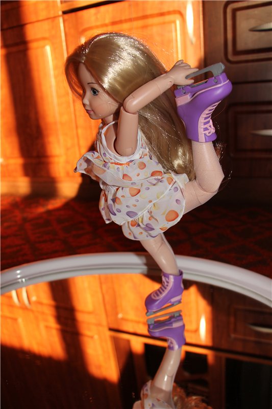 Фигурное катание — Куклы Jolina Zapf (Джолина): шарнирные балерины