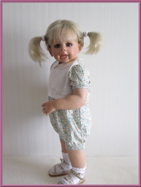 Кто загрустил-тому дарю улыбку! Будем знакомы: маленькая улыбашка Emmy от Monika Levenig (фото 2)