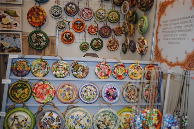 Выставка на Тишинке "Атмосфера творчества" - 2014. Мечты сороки сбываются! Блеск и великолепие