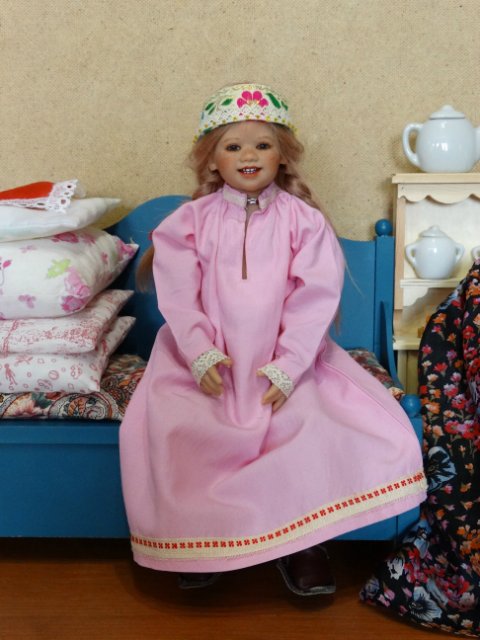 Любимые малышки-химочки в уральских костюмах