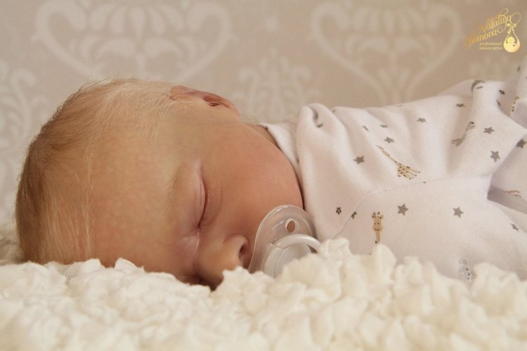 Макарик в роли Тигрули. Кукла реборн Наталии Сомовой (фото 5)