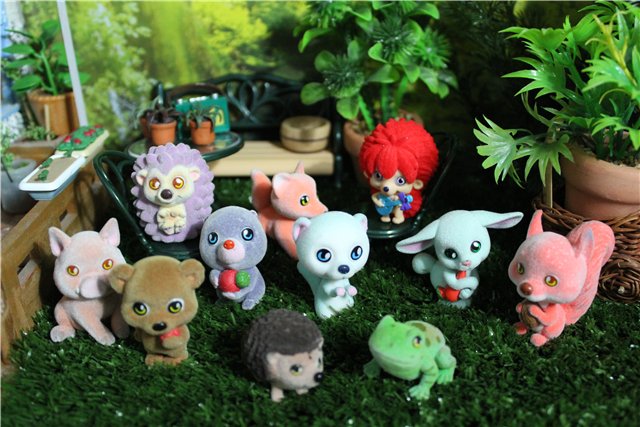 Коллекция флоковых игрушек