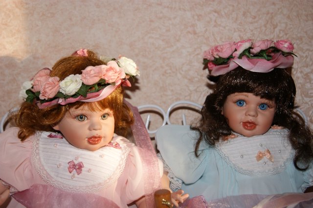 Две очаровательные карамельки Baby Truffles и Lil Cupcakes от FayZah Spanos