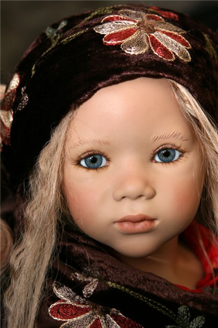 "Игрушки" для взрослых людей. TAMINA из коллекции 2006 года от Annette Himstedt